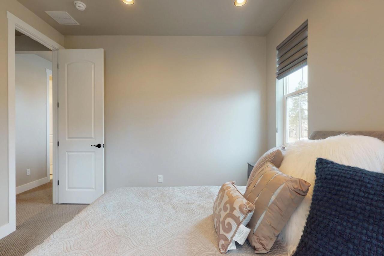 Pinnacle Pines سارية العلم المظهر الخارجي الصورة